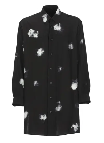 Yohji Yamamoto Silk Rear-split Graphic Print Shirt In Black