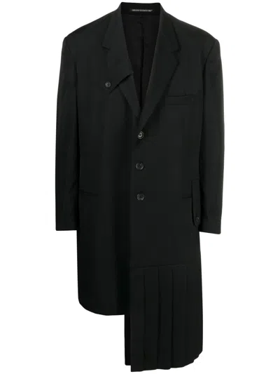 Yohji Yamamoto Mantel Mit Slogan-print In Black