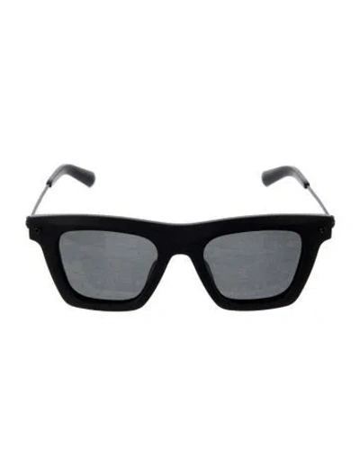 Pre-owned Yohji Yamamoto Wayfarer Tinted Sunglasses In Gray