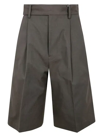 YOHJI YAMAMOTO WOMEN'S R-4TUCK SHORT PANTS