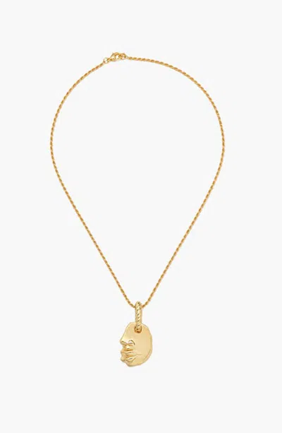 Yoj Chyia Pendant Necklace In Gold