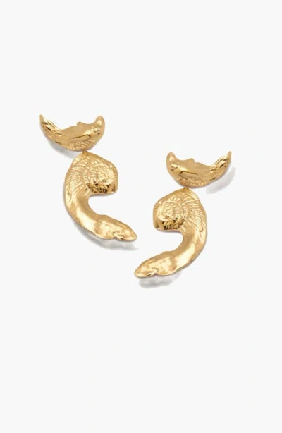 Yoj Vechi Shell Earrings In Gold