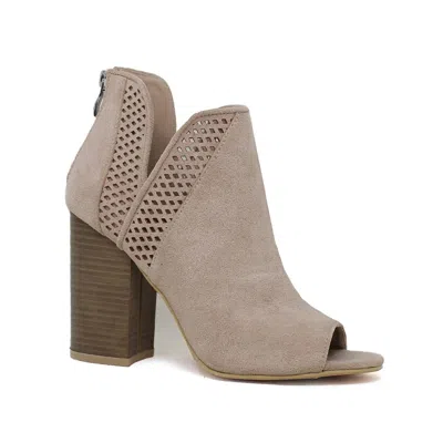 Yoki Breck Bootie In Taupe In Gray