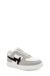 Yoki Kids' Low Top Sneaker In Grey