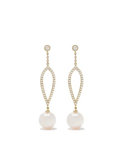 Yoko London 18kt Yellow Gold Trend Freshwater Pearl And Diamond Earrings In 6