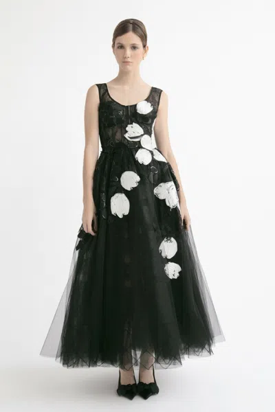 Yolancris Sleeveless Midi Dress In Black
