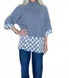 Yolly Diana Checkered Sweater In Grey In Blue