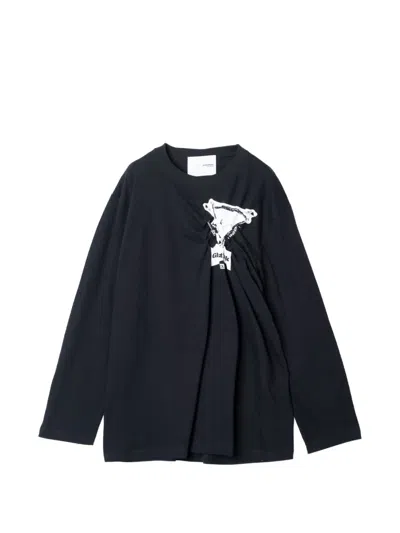 Yoshiokubo Graphic-print Smocked T-shirt In Black