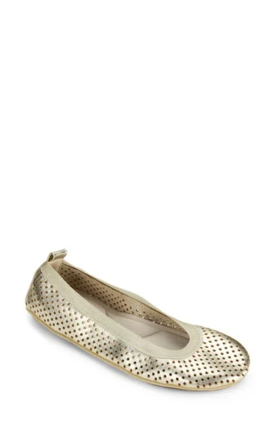 Yosi Samra Samara Foldable Ballet Flat In Gold