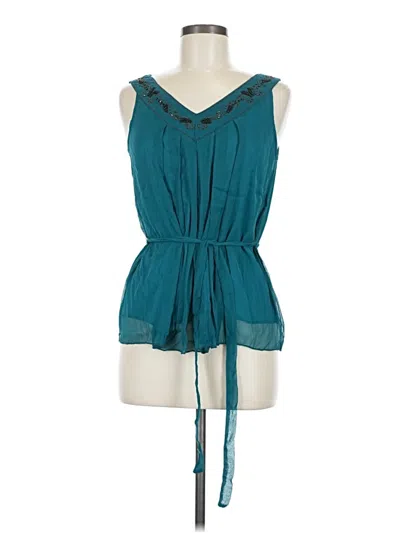 Pre-owned Young Essence Sleeveless Blouse In Blue