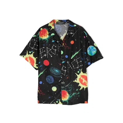 Young Versace Kids Short Sleeve Galaxy Print Silk Shirt In Black