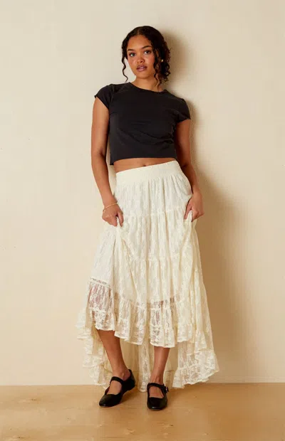 Your Favorite Women's Clara Raw Hem Top In Black In White