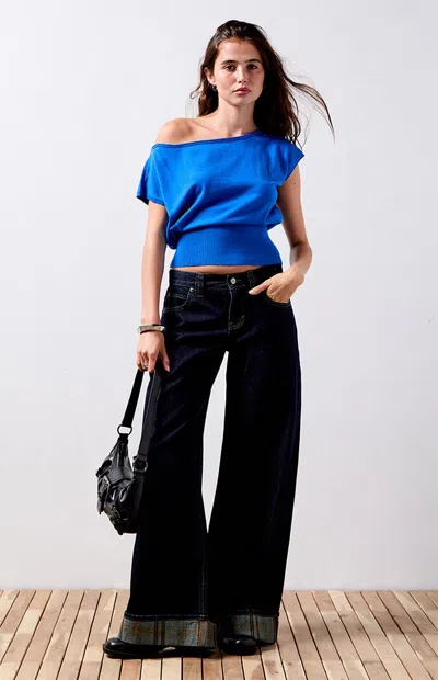 Your Favorite Women's Eva Short Sleeve Sweater T-shirt In Blue