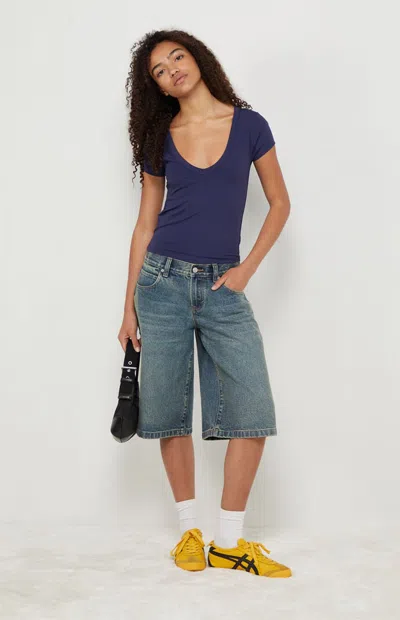 Your Favorite Women's Lucy Deep V Short Sleeve Top In Navy In Blue