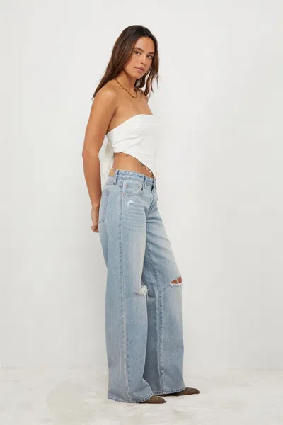 Your Favorite Women's Millie Shell Bandeau Top In Ivory In White