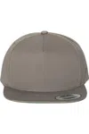 Yp Classics Flat Bill Cap In Grey