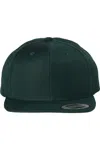 Yp Classics Flat Bill Snapback Cap In Grey