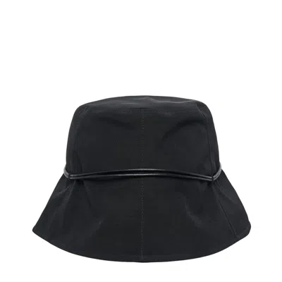 Y's Six Panel Cloche Hat In Black