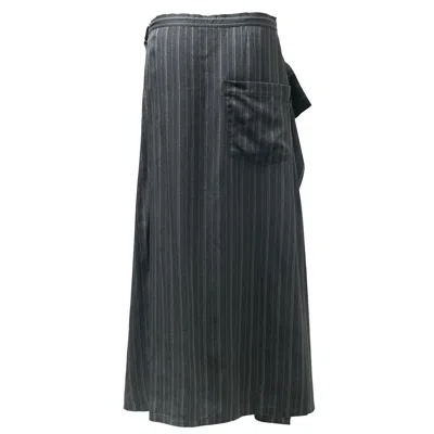 Y's Triangle Front Stitch Skirt