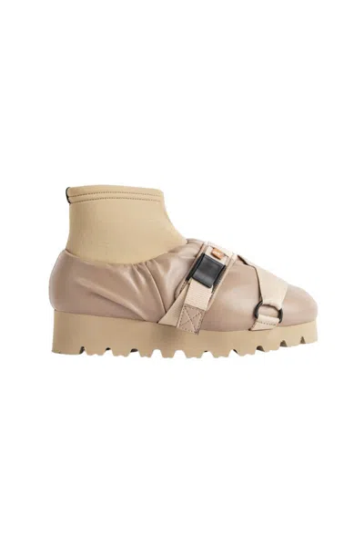 Yume Yume Camp Shoe