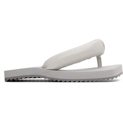 Yume Yume Gray Suki Flip-flops In White