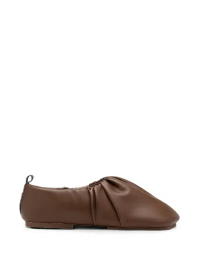 Yume Yume Wrinkle Ballet Flats In Brown