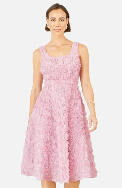 Yumi Applique Floral Skater Dress In Pink