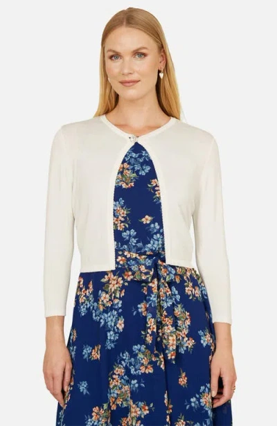 Yumi Diamante Button Cropped Cardigan In White