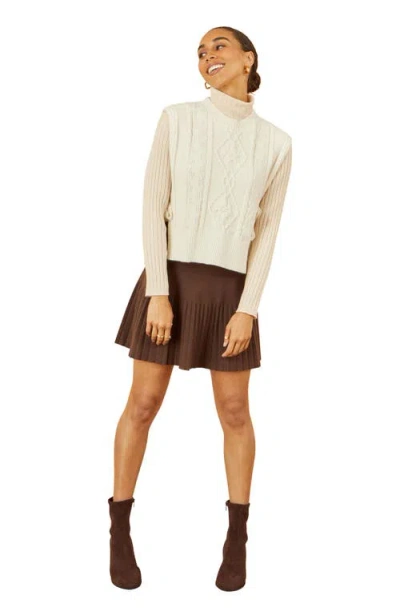 Yumi Floral Cable Knit Side Tie Pullover In White