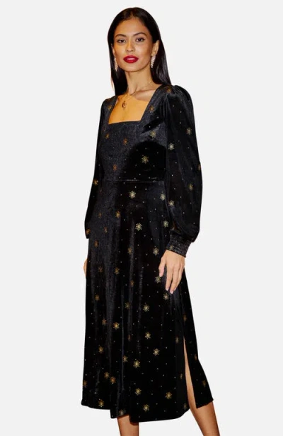 Yumi Foil Print Velvet Midi Dress In Black