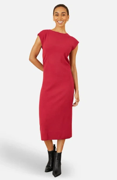 Yumi Knitted Ruched Midi Dress In Burgundy