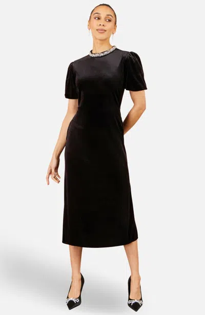 Yumi Velvet Embellised Neckline Midi Dress In Black