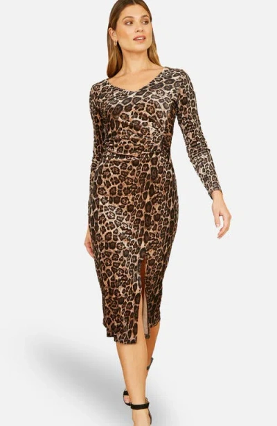 Yumi Velvet Long Sleeve Fitted Midi Dress In Brown