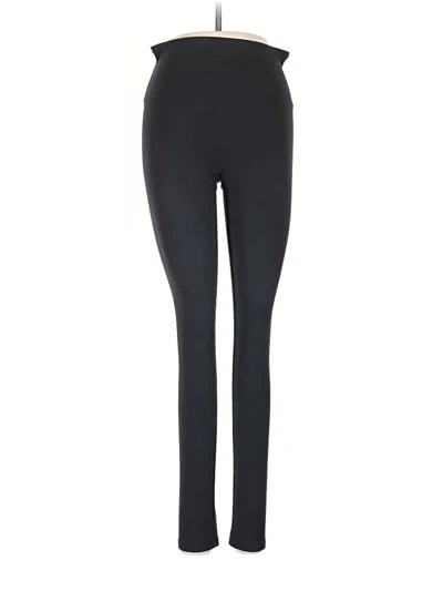 Pre-owned Yummie Active Pants In Black