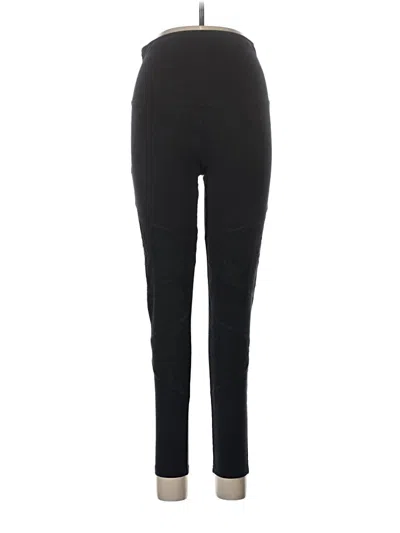 Pre-owned Yummie Active Pants In Black