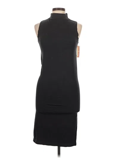 Yummie Cocktail Dress In Black