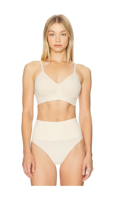 Yummie V Neck Bralette