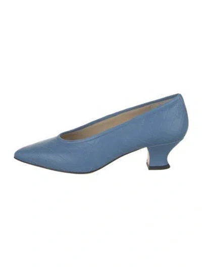 Pre-owned Yuni Buffa Leather Patterned Pumps W/ Tags In Blue