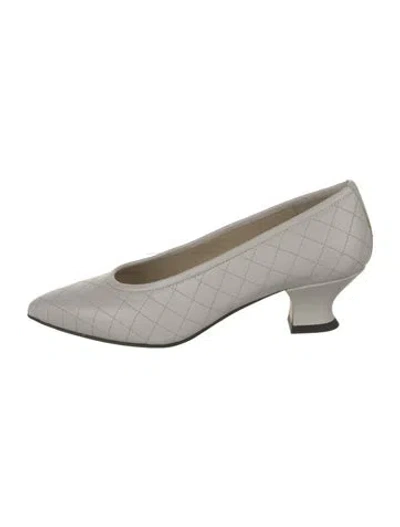 Pre-owned Yuni Buffa Leather Patterned Pumps W/ Tags In Neutrals