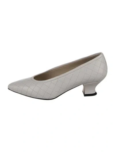 Pre-owned Yuni Buffa Leather Tweed Pattern Pumps In Neutrals