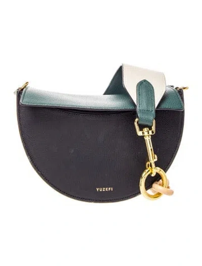 Pre-owned Yuzefi Leather Crossbody Bag In Black