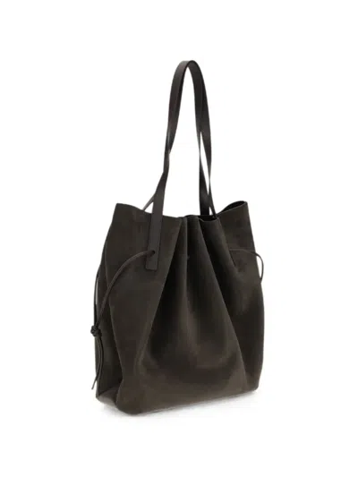 Yuzefi Scallop Drawstring Tote Bag In Black