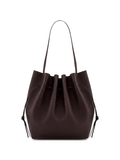 Yuzefi Scallop Tote Chocolate In Brown