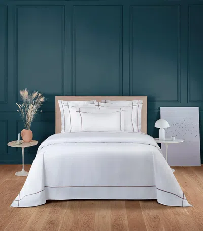 Yves Delorme Athena Iris Square Oxford Pillowcase In Purple