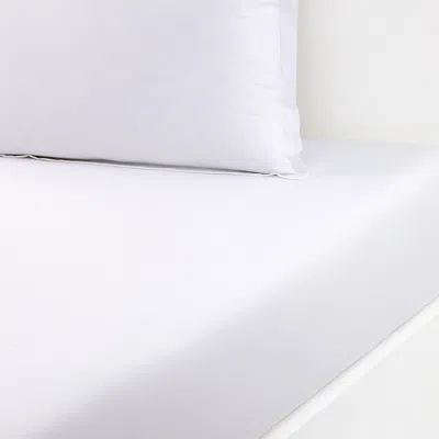 Yves Delorme Batiste Fitted Sheet, Queen In White