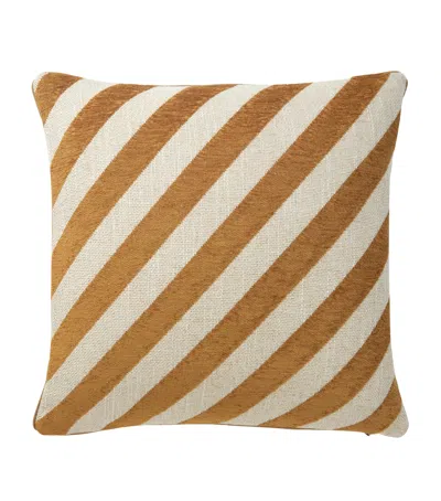 Yves Delorme Calisson Muscade Square Cushion Cover In Gold