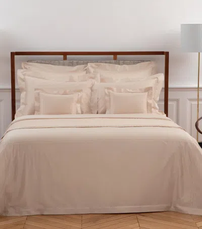 Yves Delorme Couture Cotton Adagio King Fitted Sheet In Beige