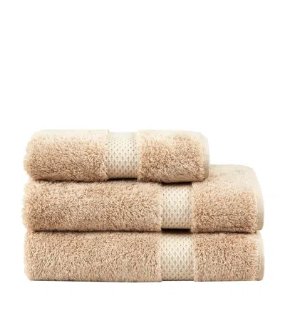 Yves Delorme Etoile Guest Towel In Beige