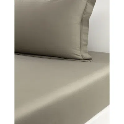 Yves Delorme Triomphe Cotton Fitted Sheet In Brown