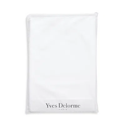 Yves Delorme Standard Pillow Protector In White